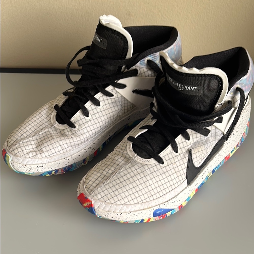 Men’s KD 13 “home” basketball Shoes